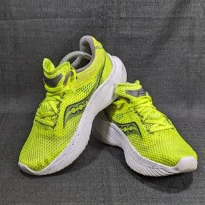 Women's Saucony Kinvara 14 Lime Green 510823-06 sz 6
